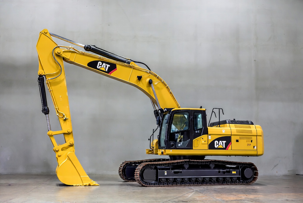 Excavadora CAT