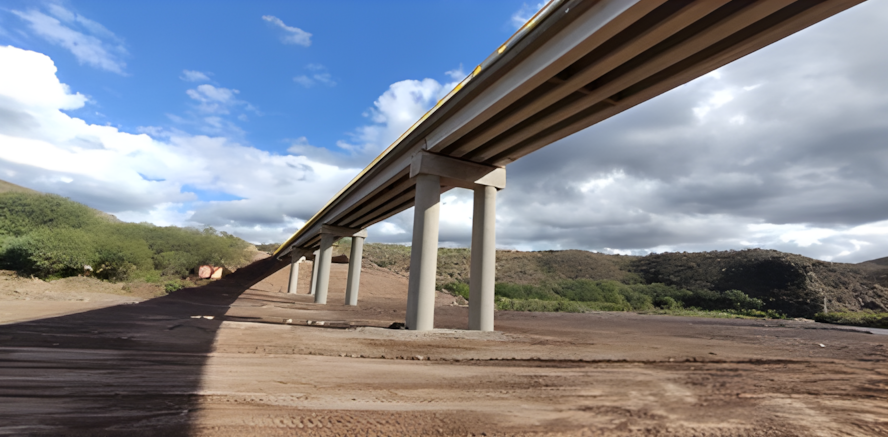 Puente Las Chispas - Vista inferior de columnas